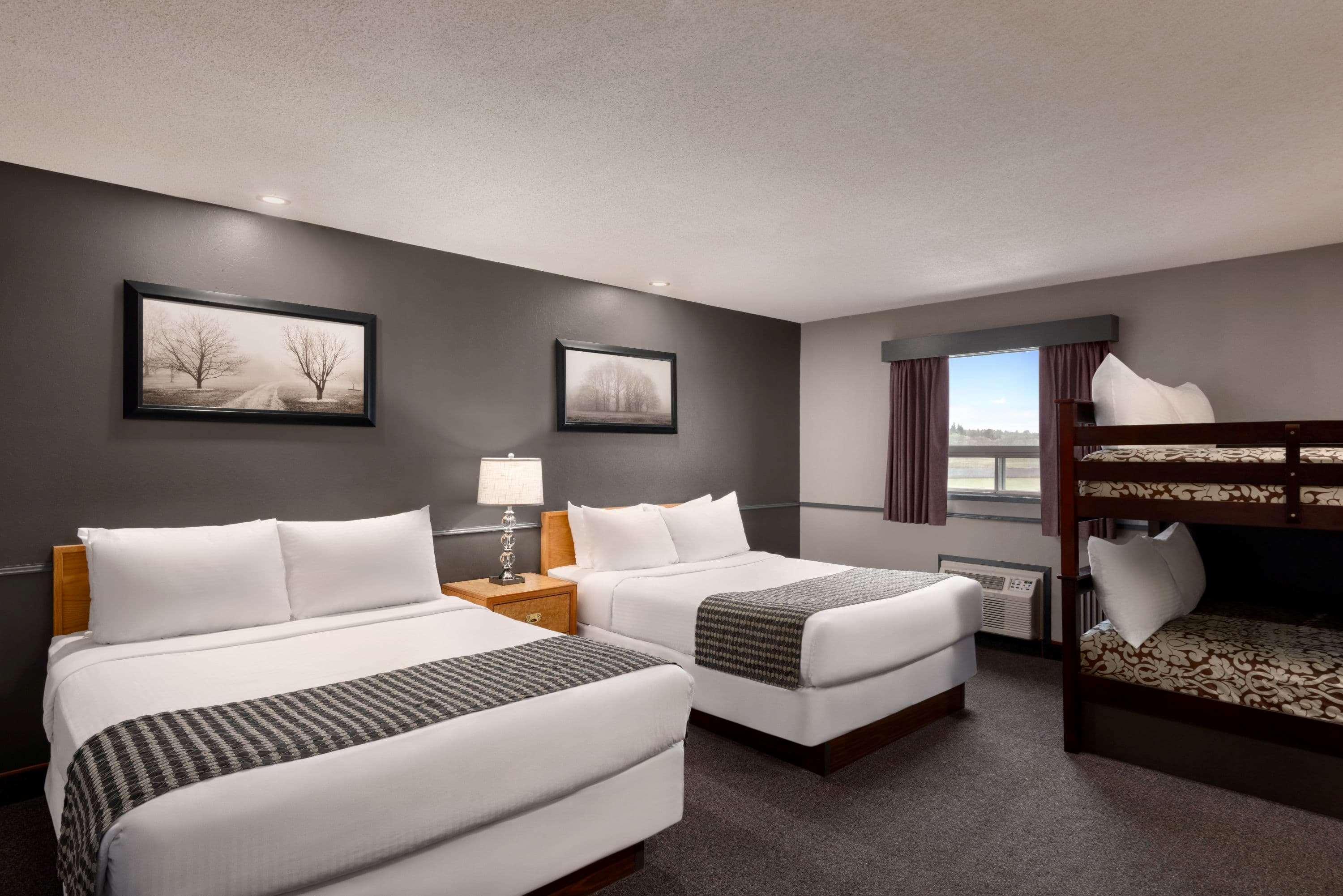 Travelodge By Wyndham Brandon Esterno foto